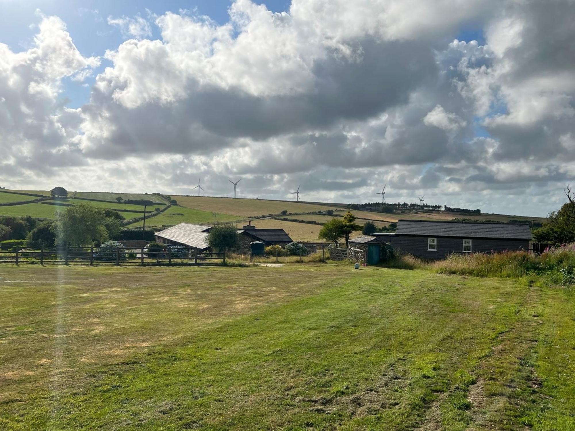 Toms Hut And Robins Rest Shepherd Huts Near Wadebridge Esterno foto