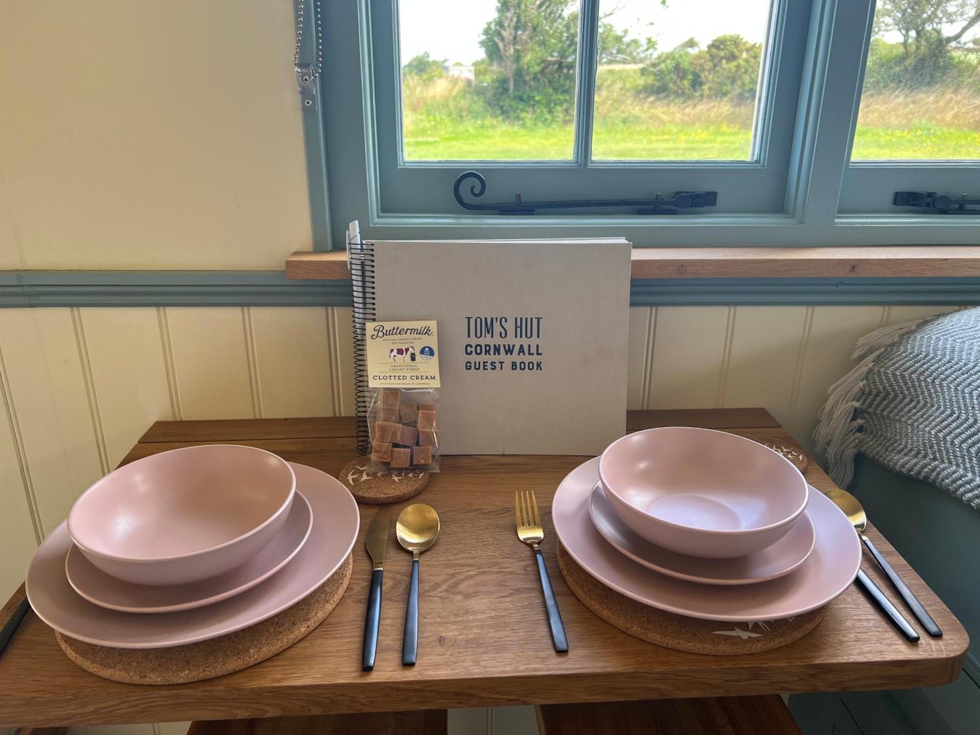 Toms Hut And Robins Rest Shepherd Huts Near Wadebridge Esterno foto